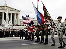 Die Parade war der Höhepunkt der Feiern: 'Würdige Ehrung unter internationaler Teilnahme.'