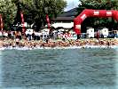 Startschuss zum "Company Triathlon" im Klagenfurter Strandbad.