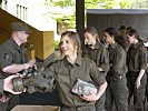 "Soldatinnen für einen Tag": Die Mädchen nutzten die Gelegenheit, das Bundesheer hautnah zu erleben.