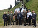 Die Führung der Erdiözese Salzburg war zu Gast beim Bundesheer.