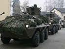 Ausgerüstet sind die Einsatzkräfte unter anderem mit Radpanzern "Pandur".
