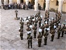 Die Militärmusiker in Konzertaufstellung.