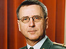 Generalmajor Wolf - Kommandant der Luftstreitkräfte