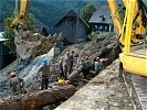 Die 'Baustelle' ist zwölf Meter lang und geht sechs Meter tief in den Hang hinein.