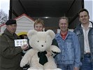 Mit einer Wagenladung Kinderspielzeug von Allentsteig nach Dürnkrut: Fritz, Dangl und Rentenberger.