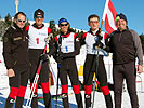 Das siegreiche Team (v.l.): Robert Trixl, Bernhard Geisler, Christian Jud. Links und rechts außen: Die Betreuer Vizeleutnant Klaus Wagenbichler und Alexander Schäffer.