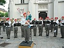 Major Heher übte bereits mit seinem 'Nachfolger'.