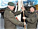 Der Kommandant der 7. Jägerbrigade, Brigadier Günter Polajnar, übergibt das Kommando ...