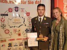 Oberstleutnant Peter Meierhofer mit Lebensgefährtin Martina Alfons.