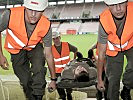 Zusammen mit dem Sanitätsteam Wien übten die Soldaten im Hanappi-Stadion.