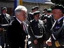 Landeshauptmann Dr. Josef Pühringer mit Oberstleutnant Franz Bauer von der Militärmusik OÖ.