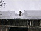 Ein Stallgebäude in Werfenweng drohte einzustürzen.