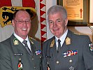 Oberstleutnant Erwin Seeauer (l.) mit Brigadier Karl Berktold (Archiv-Foto).