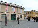 General Edmund Entacher wird mit militärischen Ehren im Amtsgebäude Schwenkgasse empfangen.