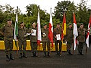 V.l.: Generalmajor Raffetseder mit Vizeleutnant Walter Muszbacher, Oberleutnant Andreas Brückner, Wachtmeister Klaus Gstinig, Oberstabswachtmeister Stefan Umathum, Vizeleutnant Günther Zwinger und Vizeleutnant Fritz Heidenkummer.