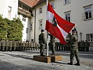 Flaggenparade im Grazer Burghof, dem Amtssitz des Landeshauptmannes.