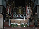 Zahlreiche Fahnenabordnungen waren bei dem Requiem anwesend.