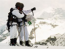 Alpin-Soldaten im Gebirge