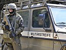 Militärpolizisten beteiligen sich ebenfalls an dem Training. (Bild öffnet sich in einem neuen Fenster)
