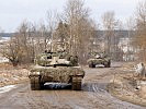 Dann beginnt das Schießen, die Panzer rollen los. (Bild öffnet sich in einem neuen Fenster)