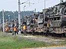 ...die Schützenpanzer "Ulan"... (Bild öffnet sich in einem neuen Fenster)