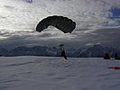 Besonders schwierig sind Landungen in alpinem Gelände. (Bild öffnet sich in einem neuen Fenster)