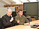 Bischof Kapellari und General Reißner bei der Videokonferenz. (Bild öffnet sich in einem neuen Fenster)