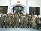 Die Militärattachés mit Generalleutnant Höfler, m., in Graz. (Bild öffnet sich in einem neuen Fenster)