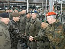 Günter Höfler, l., und Branimir Furlan bei der Begrüßung. (Bild öffnet sich in einem neuen Fenster)