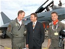 Verteidigungsminister Günther Platter besuchte die Schau. (Bild öffnet sich in einem neuen Fenster)