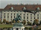 Der S-70 "Black Hawk" ... (Bild öffnet sich in einem neuen Fenster)