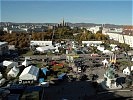 Schon am Mittwoch herrschte reges Treiben am Heldenplatz. (Bild öffnet sich in einem neuen Fenster)
