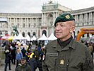 Brigadier Schmidseder: "Ich freue mich über den großen Andrang". (Bild öffnet sich in einem neuen Fenster)