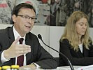 Darabos: "Heer leistet wichtige Arbeit für Sicherheit in Österreich". (Bild öffnet sich in einem neuen Fenster)