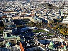 Landeanflug auf den Wiener Heldenplatz. (Bild öffnet sich in einem neuen Fenster)