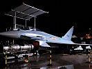 Das Eurofighter-Modell steht gut abgesichert am Heldenplatz. (Bild öffnet sich in einem neuen Fenster)