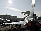 Das Eurofightermodell ist am Heldenplatz gelandet. (Bild öffnet sich in einem neuen Fenster)