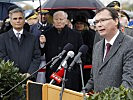 Verteidigungsminister Norbert Darabos bei seiner Ansprache. (Bild öffnet sich in einem neuen Fenster)