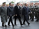 Im Anschluss machte die Bundesregierung ihre Aufwartung. (Bild öffnet sich in einem neuen Fenster)