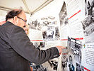 Historisches wird beim Stand der Militärkommanden präsentiert. (Bild öffnet sich in einem neuen Fenster)