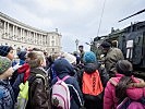 Der Bergepanzer M88 zum Angreifen. (Bild öffnet sich in einem neuen Fenster)