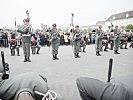 Auch die Soldaten... (Bild öffnet sich in einem neuen Fenster)
