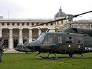 Die Vorboten der Leistungsschau, die Hubschrauber, sind gelandet. (Bild öffnet sich in einem neuen Fenster)