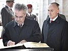 ...Bundespräsident Fischer... (Bild öffnet sich in einem neuen Fenster)