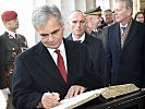 ...Bundeskanzler Faymann... (Bild öffnet sich in einem neuen Fenster)