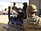 Der Minenräumroboter Theodor kommt zum Einsatz. (Bild öffnet sich in einem neuen Fenster)