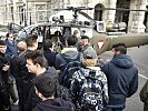 Der "Alouette" III-Hubschrauber zog die Schüler an. (Bild öffnet sich in einem neuen Fenster)