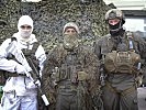 Soldaten des Jägerbataillons 25 in verschiedensten Kampfadjustierungen. (Bild öffnet sich in einem neuen Fenster)