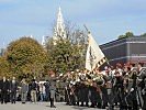 Nach der Meldung an den Bundespräsidenten wird die Bundeshymne abgespielt. (Bild öffnet sich in einem neuen Fenster)