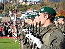 Insignientrupp des Jägerbataillon 26 und der Ehrenzug in der Einteilung. (Bild öffnet sich in einem neuen Fenster)